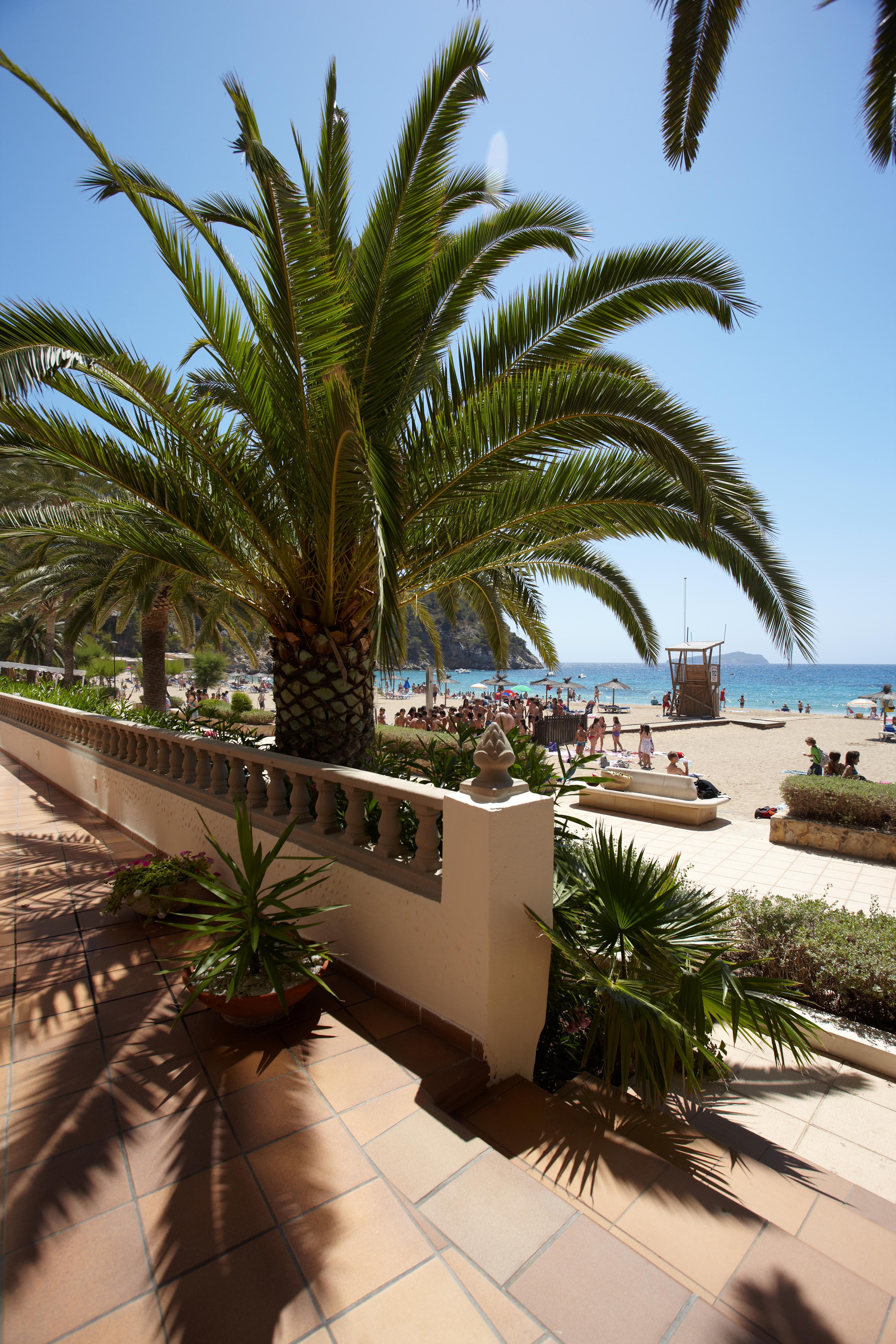 El Somni Ibiza Dream Hotel By Grupotel Sant Joan De Labritja Zewnętrze zdjęcie The beach of Portals Nous