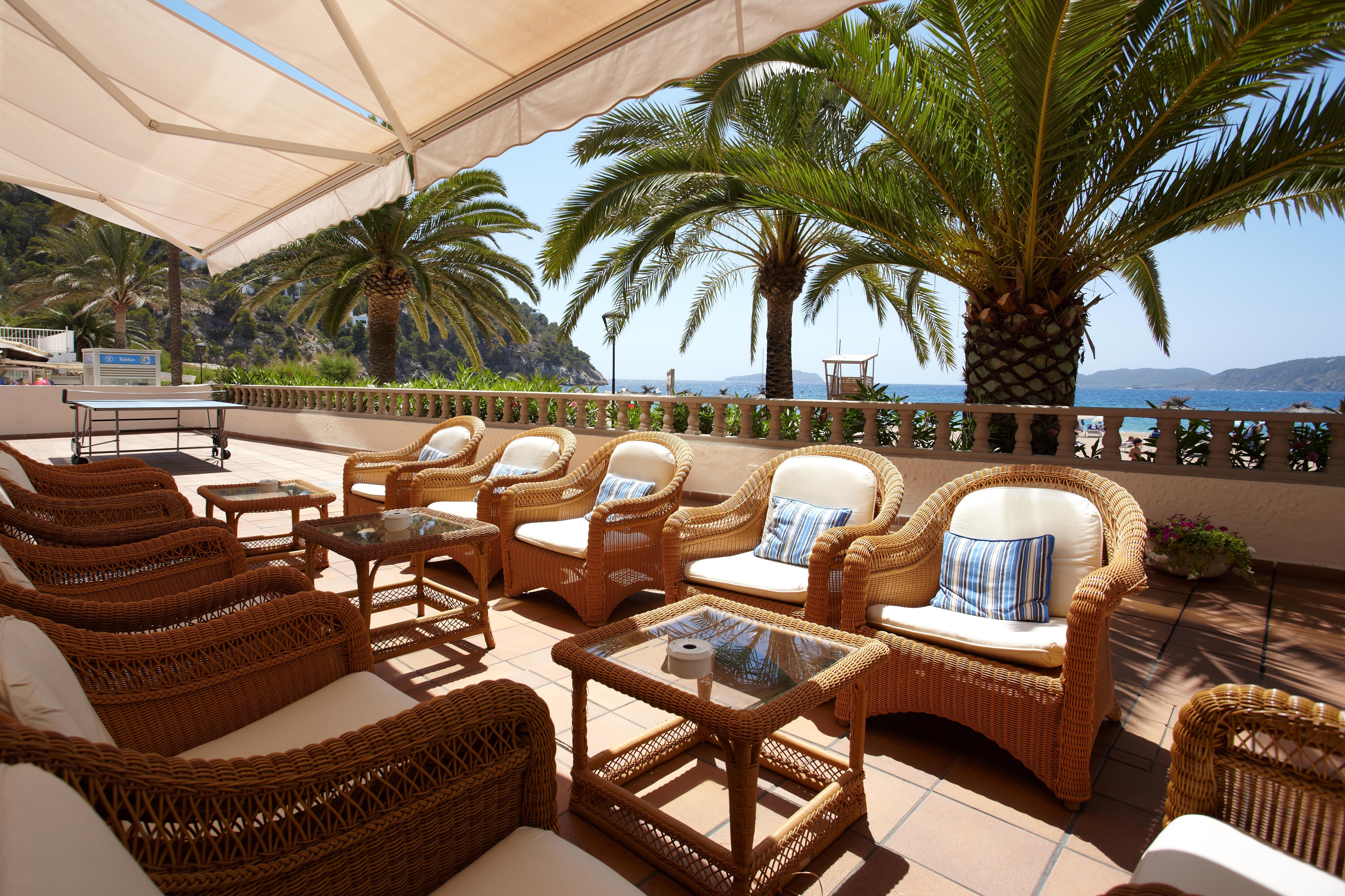El Somni Ibiza Dream Hotel By Grupotel Sant Joan De Labritja Zewnętrze zdjęcie The terrace at the hotel