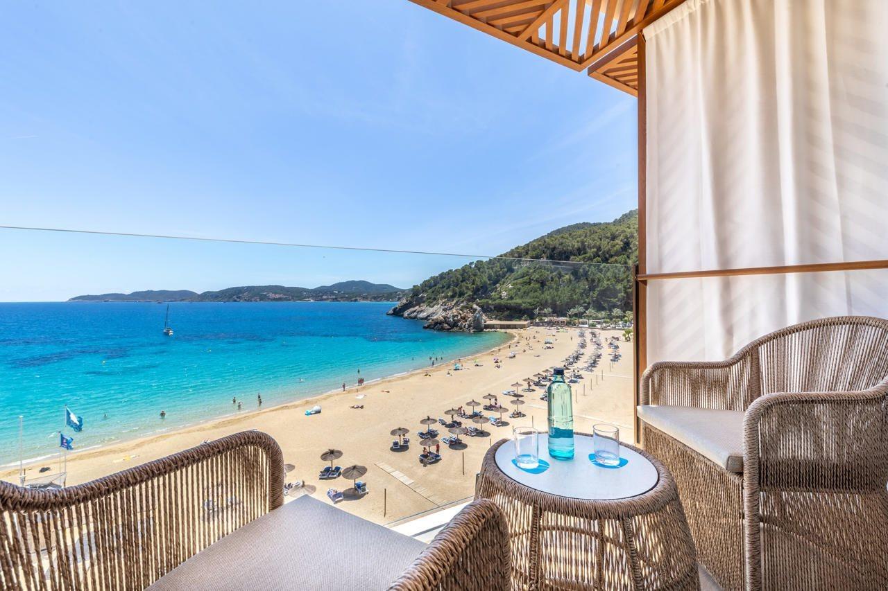 El Somni Ibiza Dream Hotel By Grupotel Sant Joan De Labritja Zewnętrze zdjęcie View from the hotel