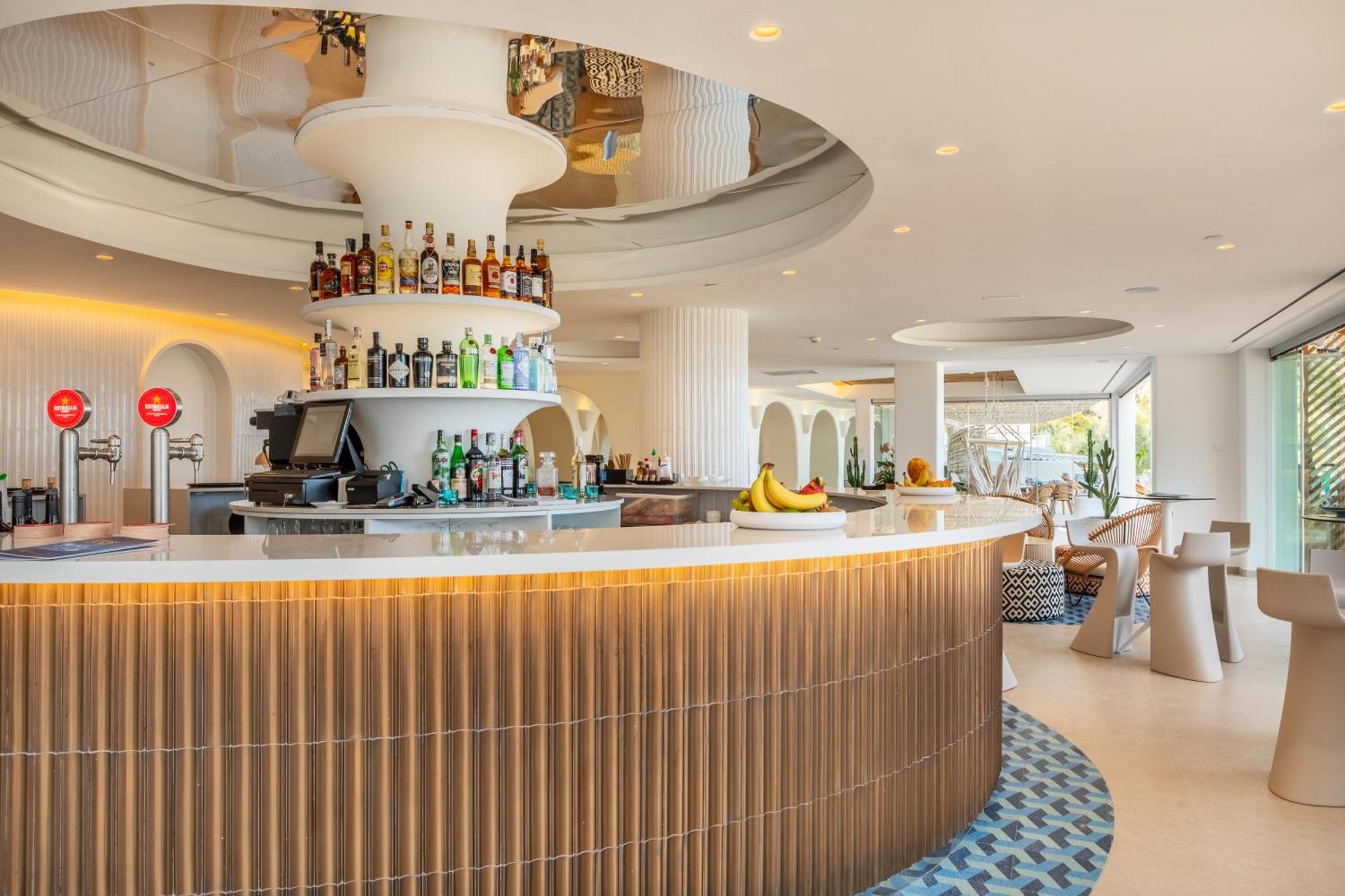 El Somni Ibiza Dream Hotel By Grupotel Sant Joan De Labritja Zewnętrze zdjęcie The bar at the restaurant